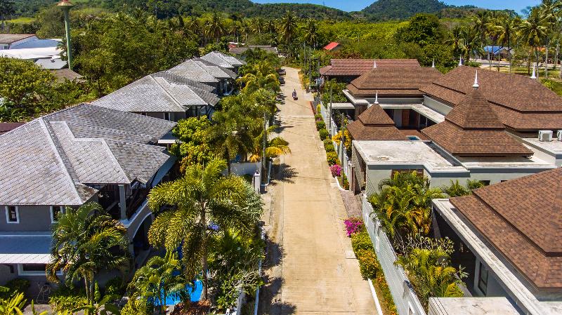 Baan Santhiya Private Pool Villa