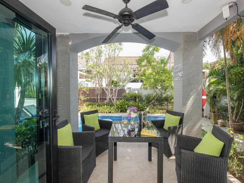 Baan Santhiya Private Pool Villa image