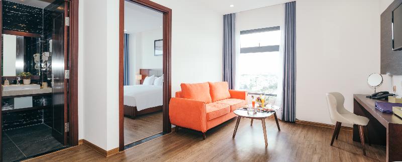 Aria Grand Hotel & Spa image