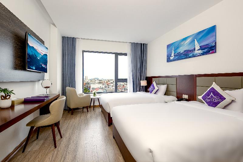 Aria Grand Hotel & Spa image