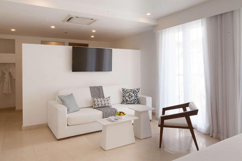 Nacar Hotel Cartagena, Curio Collection By Hilton image