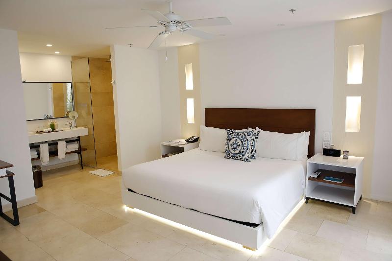 Nacar Hotel Cartagena, Curio Collection By Hilton image