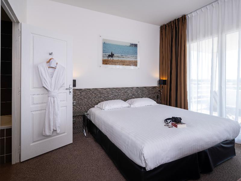 Golden Tulip La Baule image
