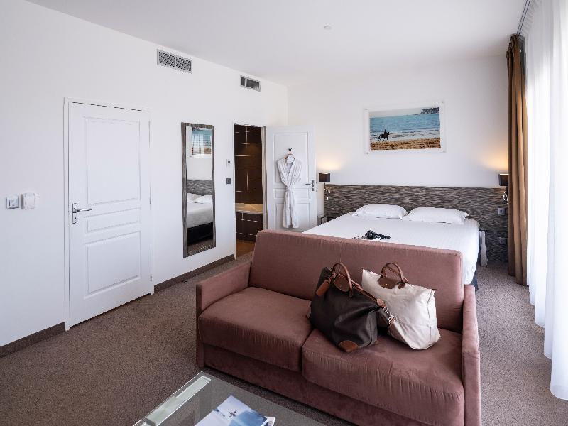 Golden Tulip La Baule image