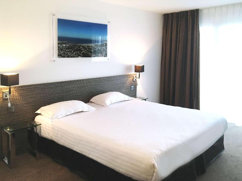 Golden Tulip La Baule image