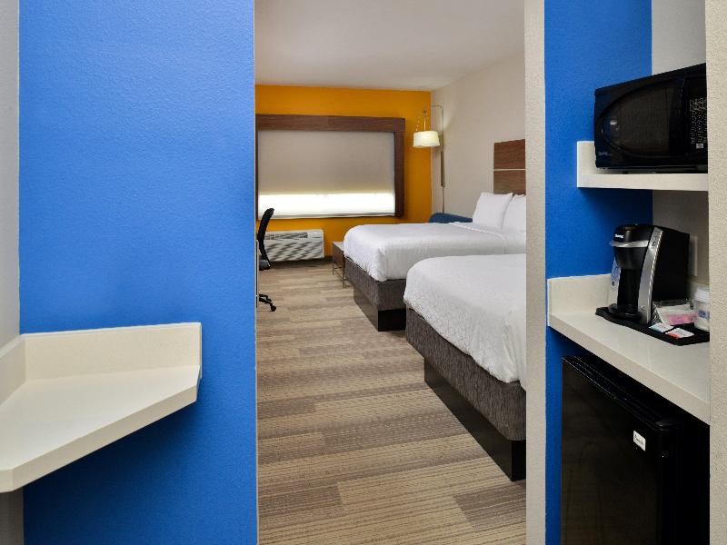 Holiday Inn Express and Suites Wylie West - Image 7