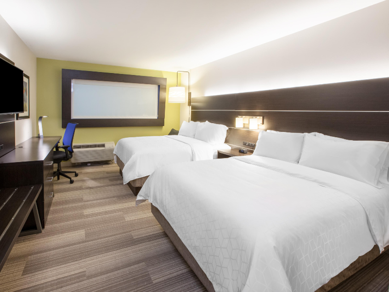 Holiday Inn Express & Suites : Lincoln City image