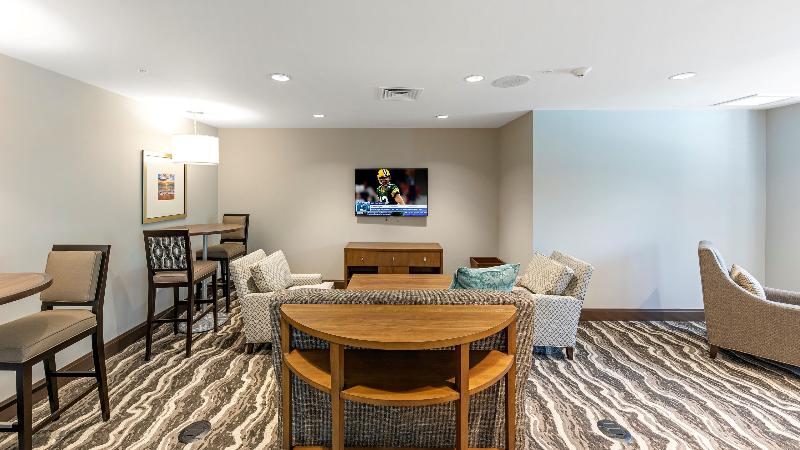 Staybridge Suites Naples - Marco Island