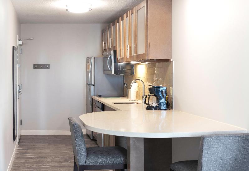 Staybridge Suites Montgomery - Downtown photo 13