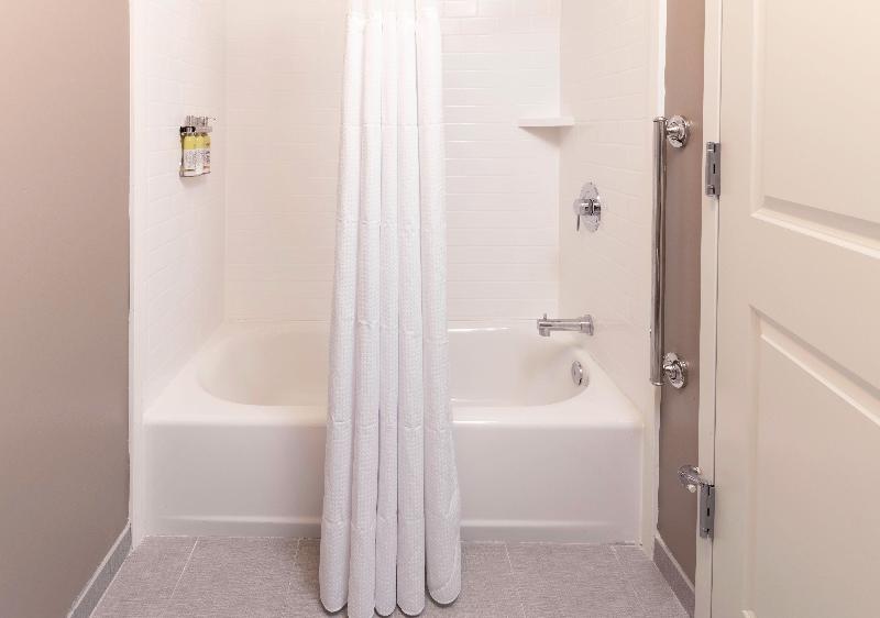 Staybridge Suites Montgomery - Downtown photo 7