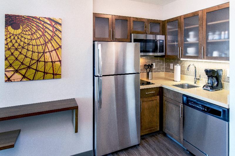 Staybridge Suites Charlottesville Airport image