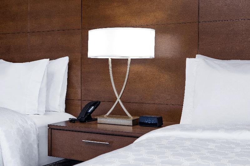 Staybridge Suites Charlottesville Airport image