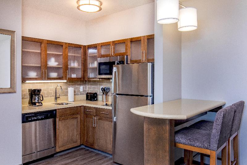 Staybridge Suites Charlottesville Airport image