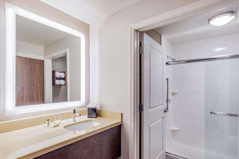 Staybridge Suites Charlottesville Airport image