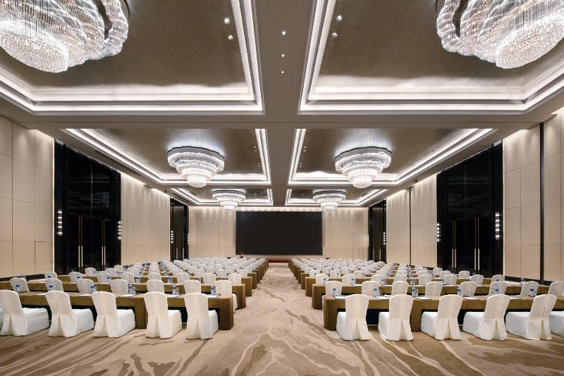 Crowne Plaza Huailai image