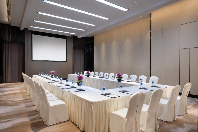 Crowne Plaza Huailai image