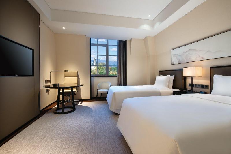 Crowne Plaza Huailai image