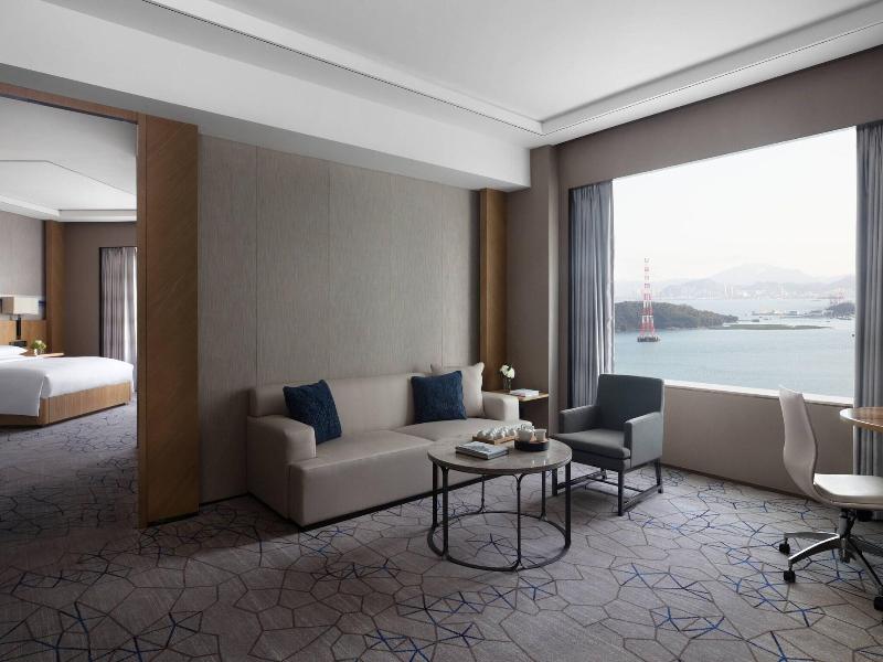 SUITE EXECUTIVE KING BED — photo 4