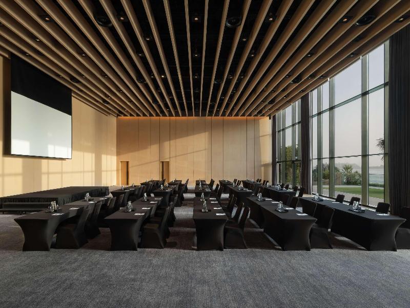 Banyan Tree Dubai image