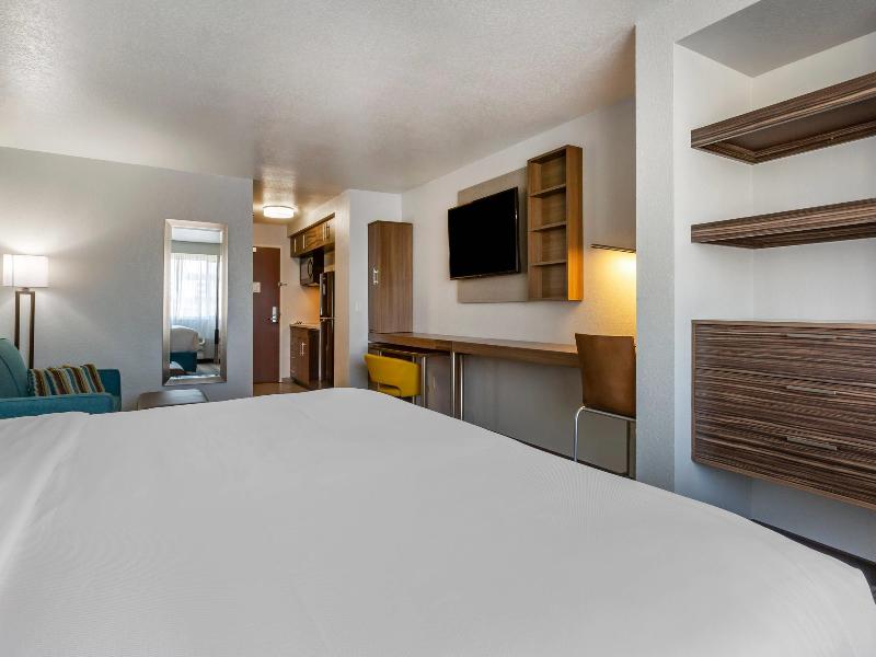 Mainstay Suites Couer D'Alene image