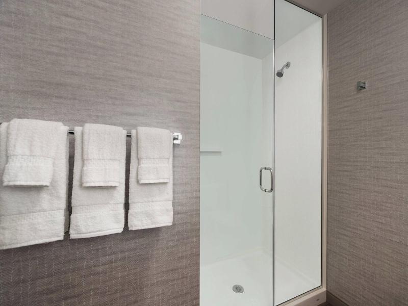 Fairfield Inn & Suites Boston Waltham image