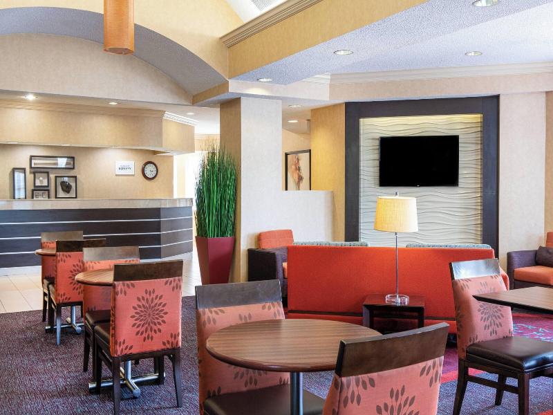 Residence Inn Evansville- East image