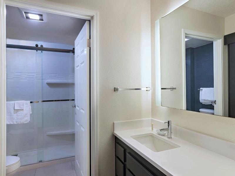 Residence Inn Evansville- East image