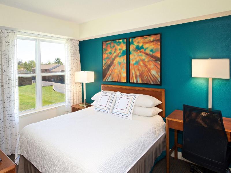 Residence Inn Evansville- East image