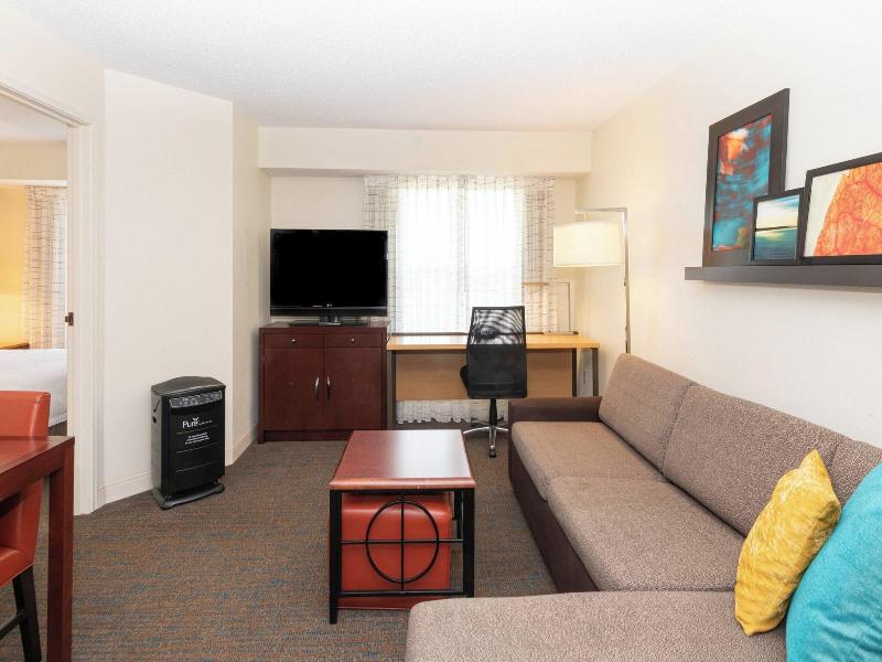 Residence Inn Evansville- East image