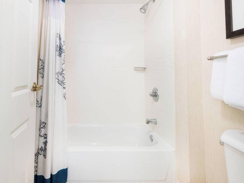 Residence Inn Evansville- East image