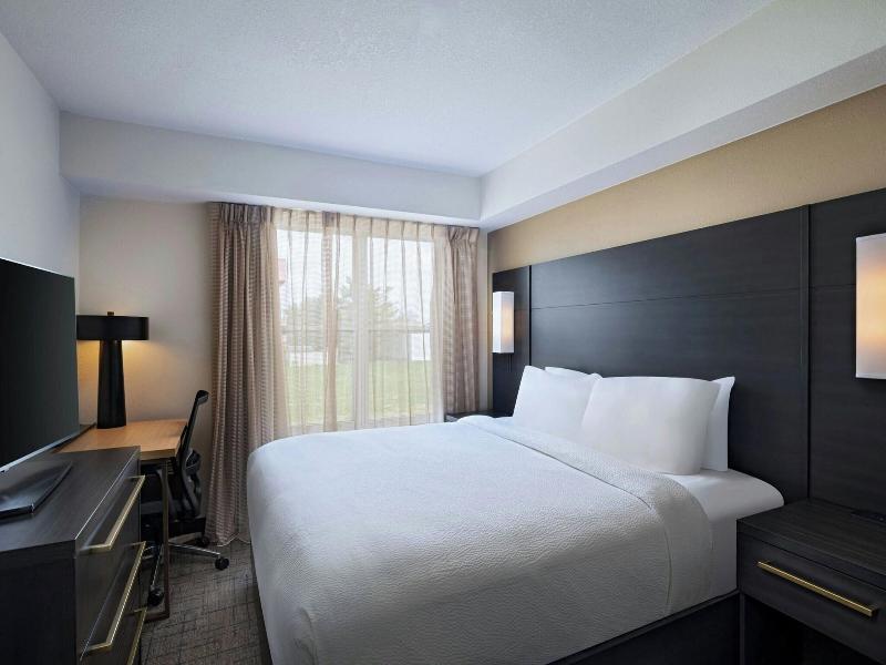 Residence Inn Evansville- East image