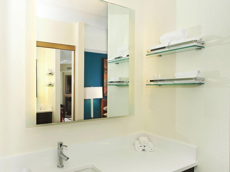 Residence Inn Evansville- East image