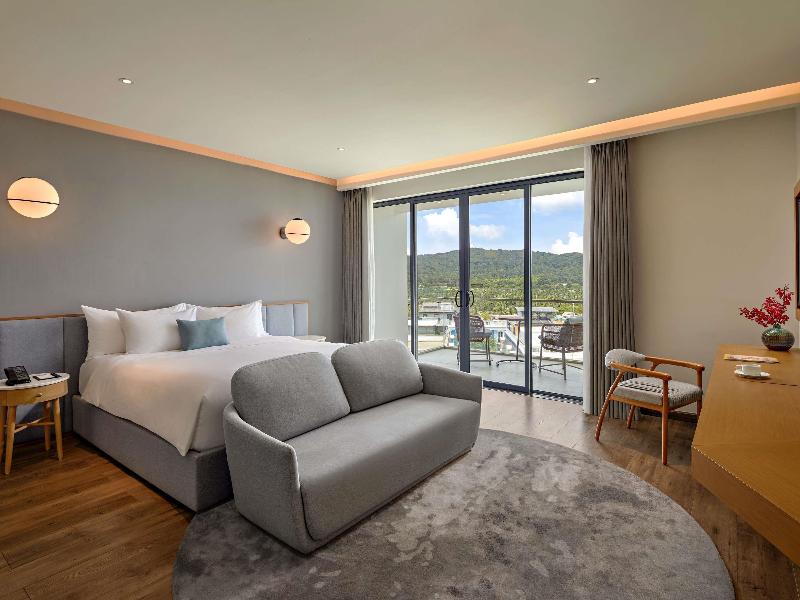 Premier Residences Phu Quoc Emerald Bay  image