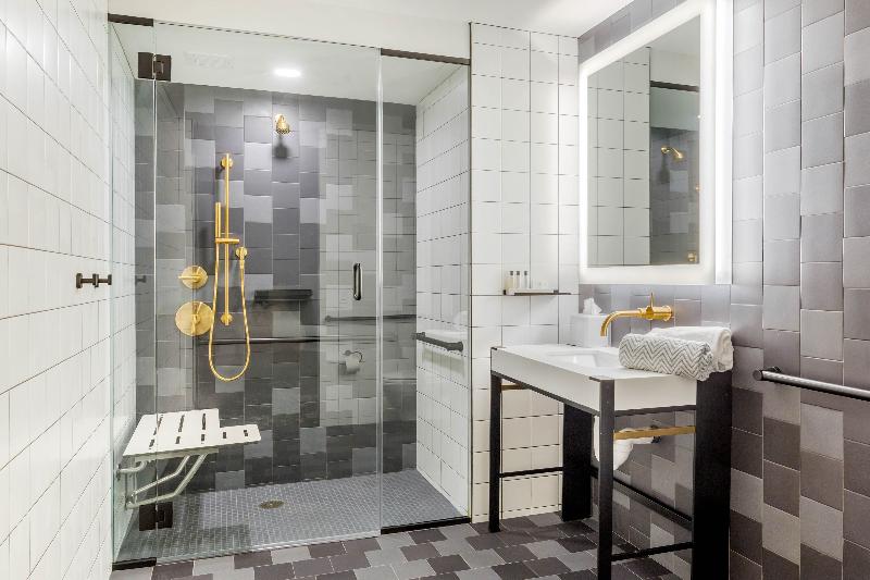 Cambria Hotel Boston Downtown-South Boston image