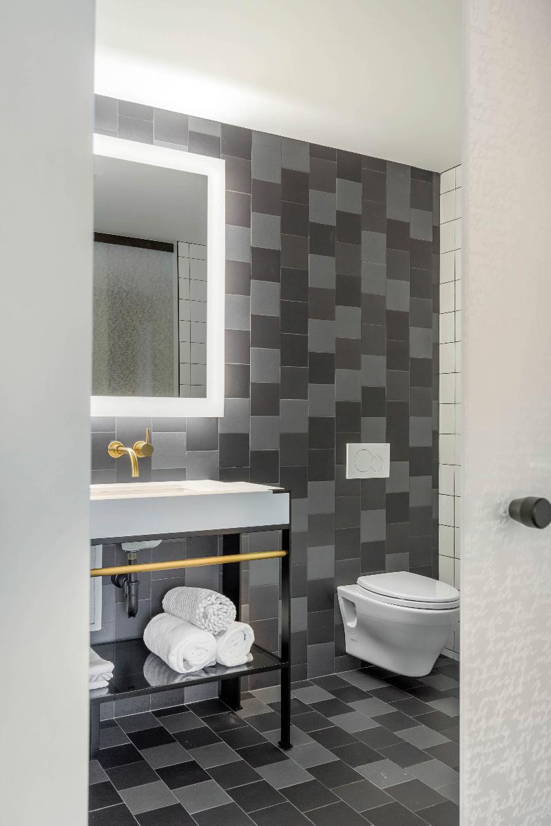 Cambria Hotel Boston Downtown-South Boston image