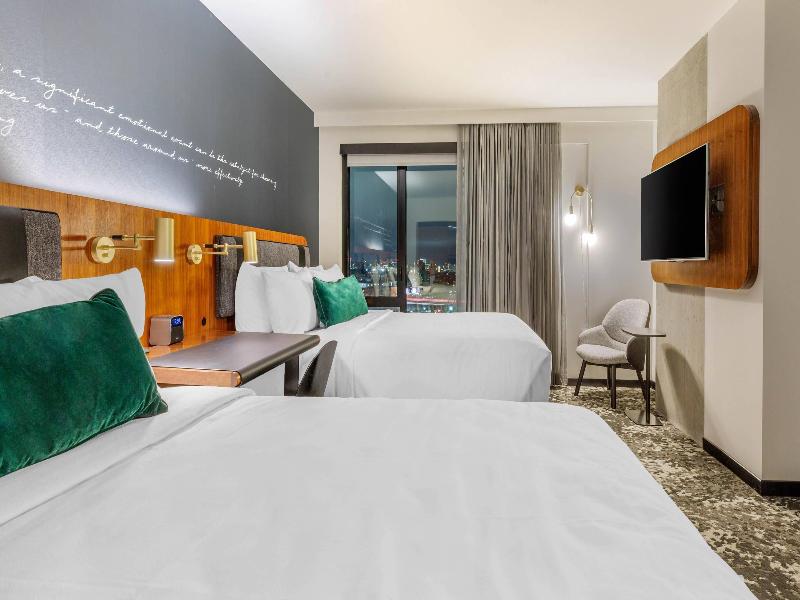 Cambria Hotel Boston Downtown-South Boston image