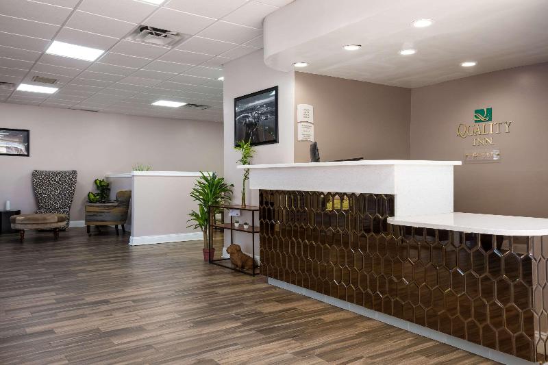 Quality Inn Starkville image