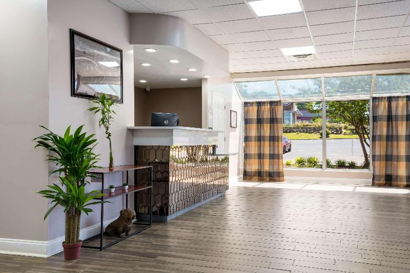 Quality Inn Starkville image