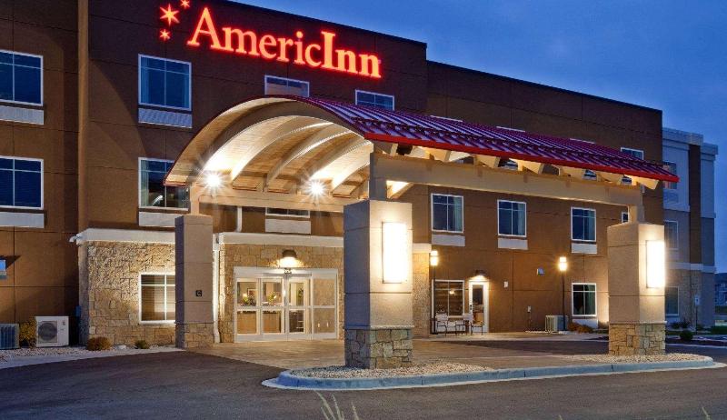 Americinn By Wyndham Waupun image
