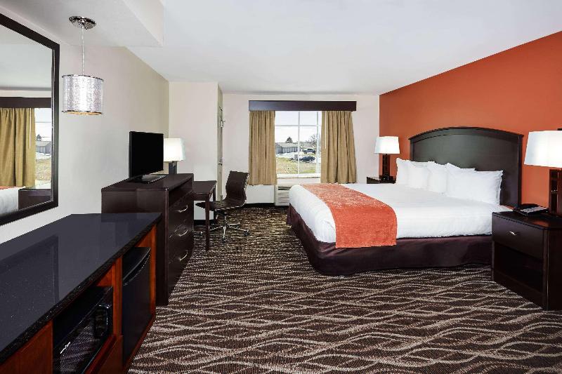 Americinn By Wyndham Waupun image