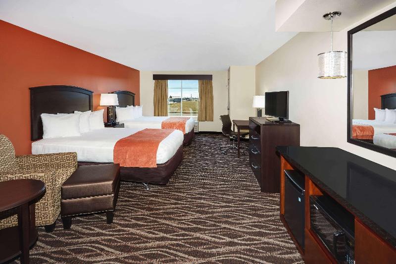 Americinn By Wyndham Waupun image