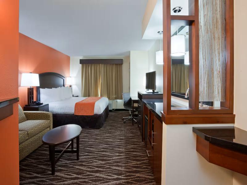 Americinn By Wyndham Waupun image