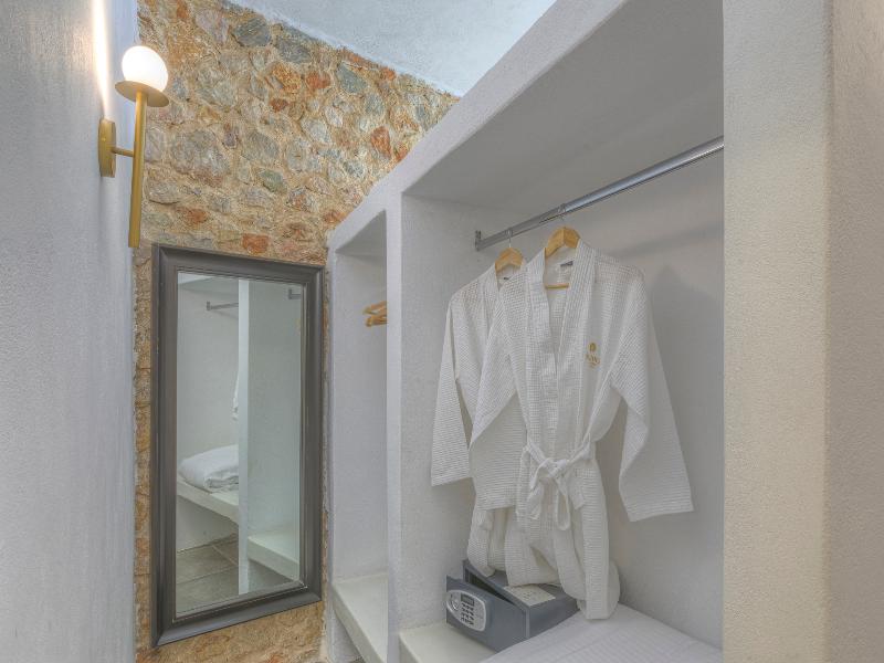 Desiterra Resort image
