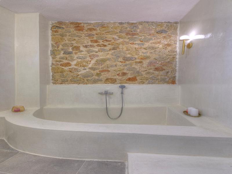 Desiterra Resort image