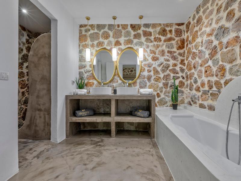 Desiterra Resort image