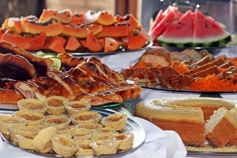 Albacora Praia Hotel — restaurant
