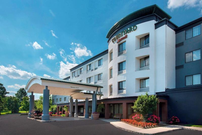 Courtyard Lebanon image