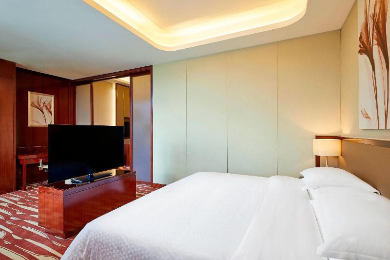 Four Points by Sheraton Liupanshui image