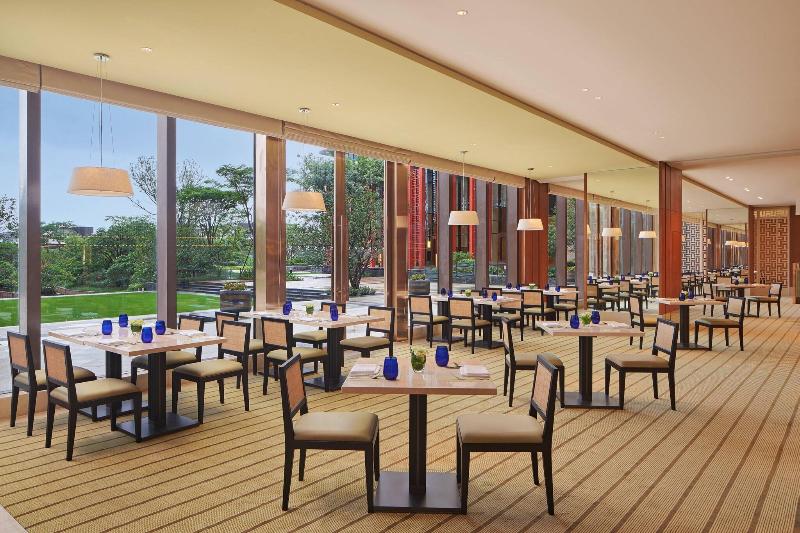Four Points By Sheraton Guangdong, Heshan image