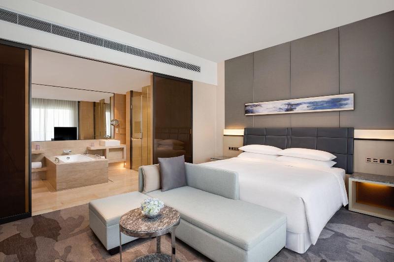 Four Points By Sheraton Guangdong, Heshan image